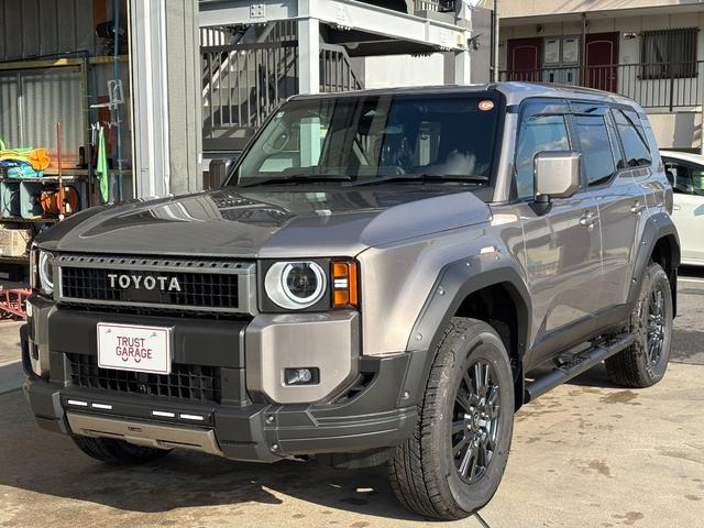 ランドクルーザー２５０ ＶＸ　新車保証付・丸目・ＪＡＯＳ・ディスプレイオーディオ・フルセグＴＶ・パノラミックビューモニター・デジタルインナーミラー・サンルーフ・電動リアゲート・ＥＴＣ・シートヒーター・フロント・サイド・バックカメラ（6枚目）