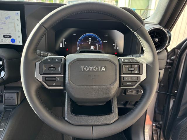 ランドクルーザー２５０ ＶＸ　新車保証付・丸目・ＪＡＯＳ・ディスプレイオーディオ・フルセグＴＶ・パノラミックビューモニター・デジタルインナーミラー・サンルーフ・電動リアゲート・ＥＴＣ・シートヒーター・フロント・サイド・バックカメラ（40枚目）