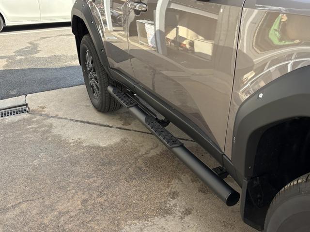 ランドクルーザー２５０ ＶＸ　新車保証付・丸目・ＪＡＯＳ・ディスプレイオーディオ・フルセグＴＶ・パノラミックビューモニター・デジタルインナーミラー・サンルーフ・電動リアゲート・ＥＴＣ・シートヒーター・フロント・サイド・バックカメラ（60枚目）