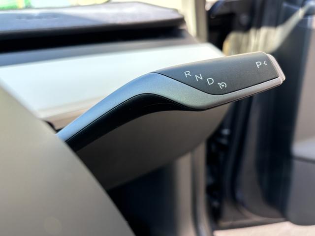 モデル３ ロングレンジ　ＡＷＤ　オートパイロット・クルーズコントール・ワンオーナー・本革シート・電動シート・フロント・サイド・バックカメラ・ガラスルーフ・電動シート・シートヒーター・ＬＥＤヘッドライト（43枚目）