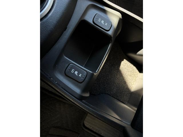 �O�ȁ@���K�ȃV�[�g�q�[�^�[