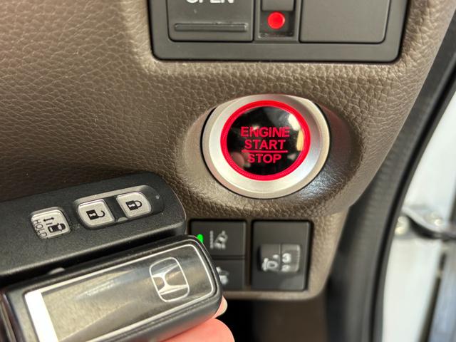 ���Ԋm�F�劽�}�ł�����x���C�y�ɂ��z���������������Ђ��d�b���������B