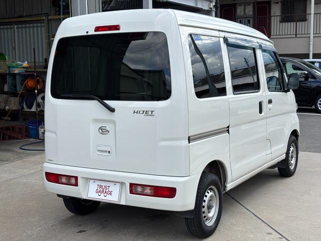 ハイゼットカーゴ ＤＸ　１年保証付き・純正ラジオ・キーレス・運転席パワーウィンドウ・パワステ・エアコン（12枚目）