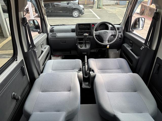 ハイゼットカーゴ ＤＸ　１年保証付き・純正ラジオ・キーレス・運転席パワーウィンドウ・パワステ・エアコン（15枚目）