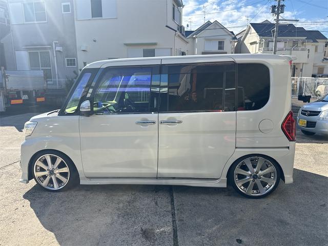 メッキパーツがかなりカッコいいです!