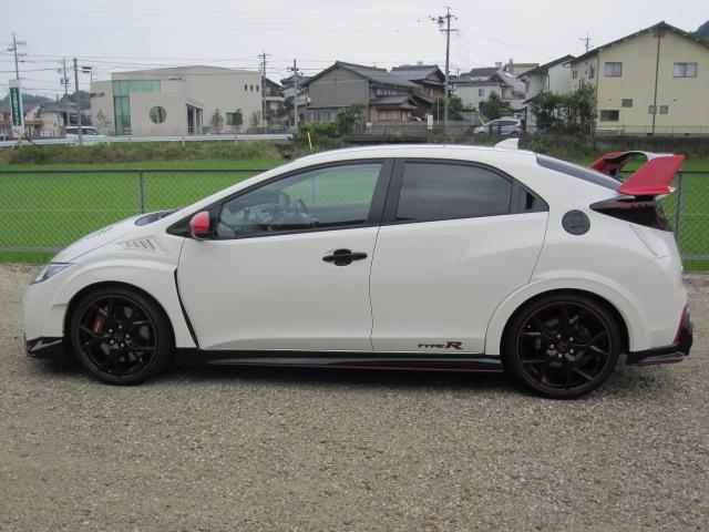 シビック タイプR ワンオーナー750台限定 純正ナビ JsRacinngECU書換 クスコLSD カーボンボンネット アルミラジエター(5枚目)