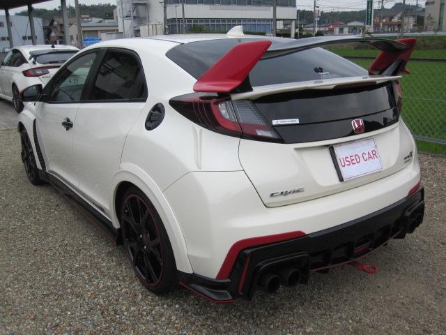 シビック タイプR ワンオーナー750台限定 純正ナビ JsRacinngECU書換 クスコLSD カーボンボンネット アルミラジエター(6枚目)