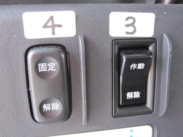 ラクティス Ｘ　ウェルキャブ車いす仕様Ｉリヤシート無定員４名　リアスロープタイプ　ナビ　バックカメラ　ＥＴＣ（25枚目）