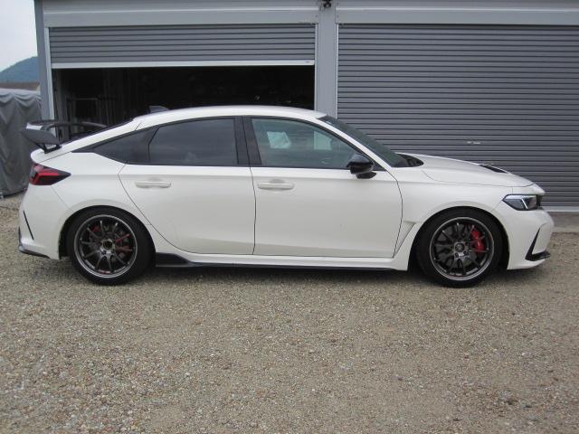 シビック タイプR タイプR(4名)スプーンサス モデューロカーボンリアスポ(9枚目)