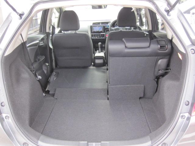 フィット １３Ｇ・Ｌ　ホンダセンシング　ワンオーナー禁煙車　カロッツェリアナビＴＶ　Ｂカメラ　ＬＥＤヘッドライト　ＥＴＣ（32枚目）