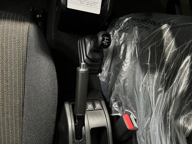 ジムニー XC 4WD 4速AT 届出済み未使用車(13枚目)
