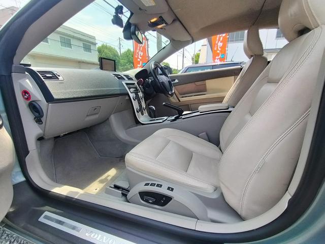 Ｃ７０ Ｔ５　ＧＴ　禁煙車・ＥＴＣ・純正ナビ・Ｂカメラ・革シート・電動シート・ドライブレコーダー・ＡＢＳ・横滑り防止装置・クルーズコントロール・シートヒーター・ＭＴモード付き・盗難防止装置・カーテンエアバッグ（64枚目）