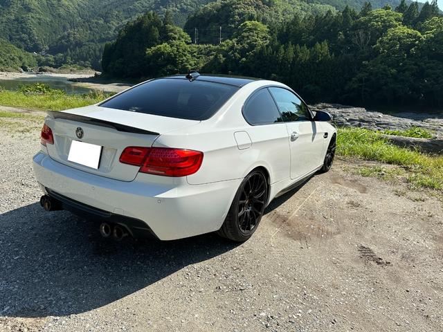３シリーズ ３３５ｉ　Ｍスポーツパッケージ　車検Ｒ８、４月／直列６気筒３０００ｃｃツインターボ／ＤＣＴマップ書換／車高調／Ｍ３内装／ブレンボＧＴキット／ＢＢＳ／サンルーフ（6枚目）