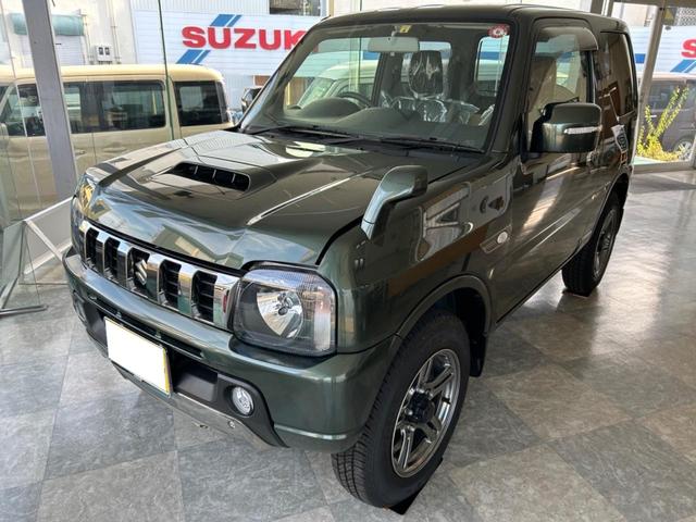 ジムニー ランドベンチャー　特別使用車　届出済未使用車！（3枚目）