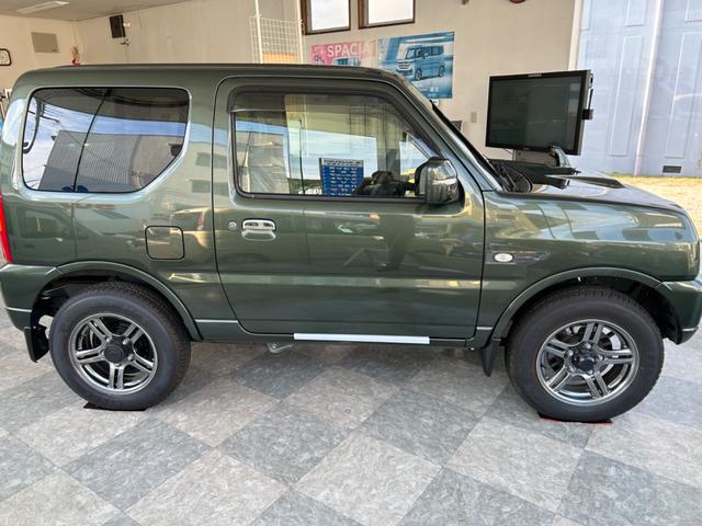 ジムニー ランドベンチャー　特別使用車　届出済未使用車！（12枚目）