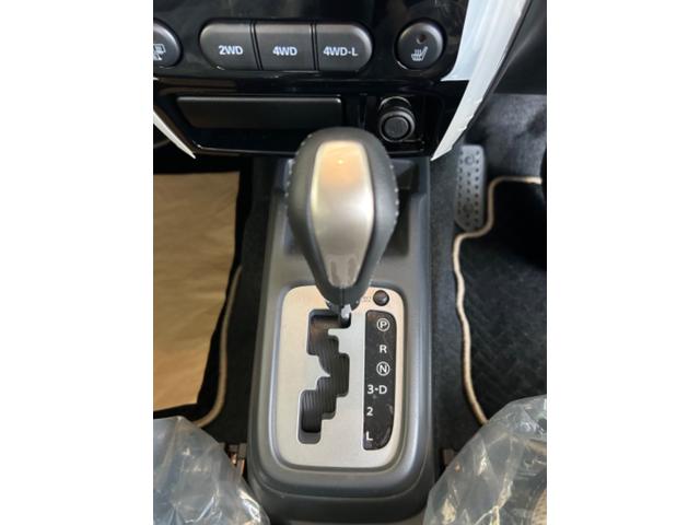 ジムニー ランドベンチャー　特別使用車　届出済未使用車！（31枚目）