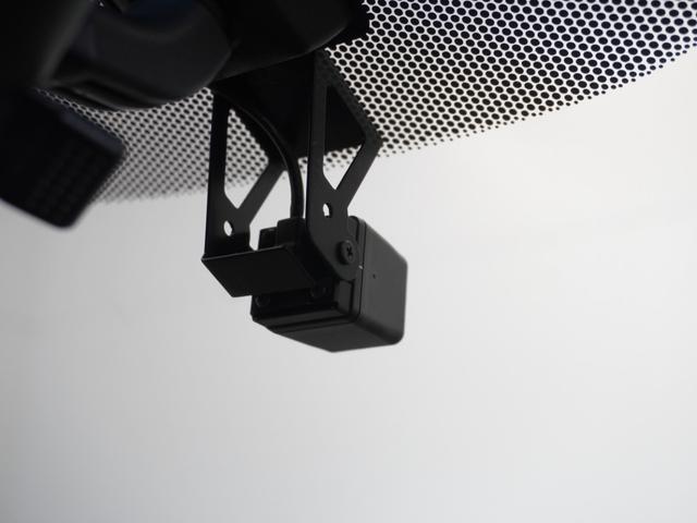 フリード Ｇ　１年保証　ナビ　ドライブレコーダー　バックカメラ　ＥＴＣ　片側電動スライドドア　Ｂｌｕｅｔｏｏｔｈ　地デジ　スタートストップスイッチ（4枚目）