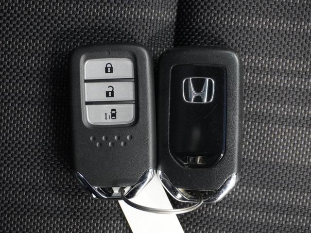フリード Ｇ　１年保証　ナビ　ドライブレコーダー　バックカメラ　ＥＴＣ　片側電動スライドドア　Ｂｌｕｅｔｏｏｔｈ　地デジ　スタートストップスイッチ（15枚目）