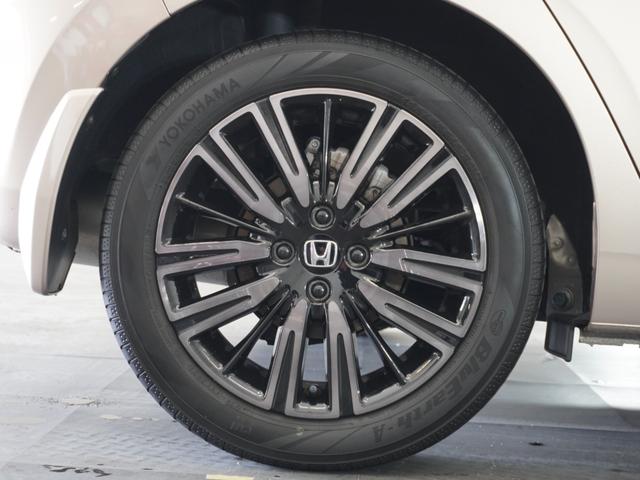 フィット ｅ：ＨＥＶホーム２０周年特別仕様車メゾン　１年保証　ナビ　ドライブレコーダー　バックカメラ　ＥＴＣ　クルーズコントロール　Ｂｌｕｅｔｏｏｔｈ　地デジ　スタートストップスイッチ（20枚目）