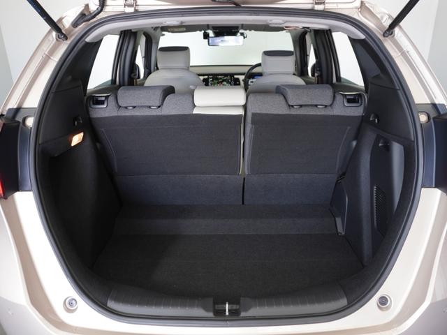 フィット ｅ：ＨＥＶホーム２０周年特別仕様車メゾン　１年保証　ナビ　ドライブレコーダー　バックカメラ　ＥＴＣ　クルーズコントロール　Ｂｌｕｅｔｏｏｔｈ　地デジ　スタートストップスイッチ（27枚目）