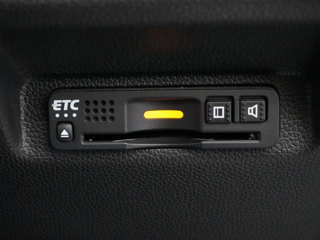 フリードハイブリッド ハイブリッド・クロスターホンダセンシング　１年保証　ナビ　ドライブレコーダー　バックカメラ　ＥＴＣ　両側電動スライドドア　Ｂｌｕｅｔｏｏｔｈ　地デジ　スタートストップスイッチ（5枚目）