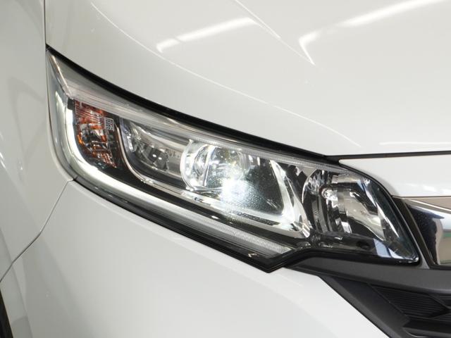 フリードハイブリッド ハイブリッド・クロスターホンダセンシング　１年保証　ナビ　ドライブレコーダー　バックカメラ　ＥＴＣ　両側電動スライドドア　Ｂｌｕｅｔｏｏｔｈ　地デジ　スタートストップスイッチ（13枚目）