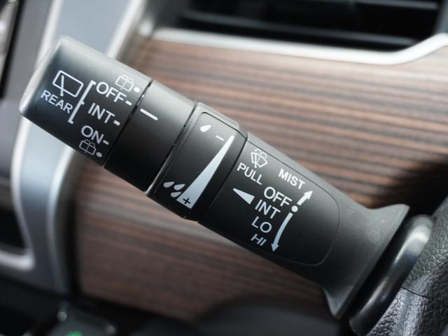 フリードハイブリッド ハイブリッド・クロスターホンダセンシング　１年保証　ナビ　ドライブレコーダー　バックカメラ　ＥＴＣ　両側電動スライドドア　Ｂｌｕｅｔｏｏｔｈ　地デジ　スタートストップスイッチ（37枚目）