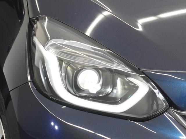 フィット ｅ：ＨＥＶホーム　２年保証　ナビ　ドライブレコーダー　バックカメラ　ＥＴＣ　クルーズコントロール　Ｂｌｕｅｔｏｏｔｈ　地デジ　スタートストップスイッチ　オートエアコン（13枚目）