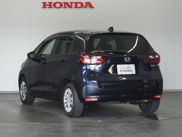 フィット ｅ：ＨＥＶホーム　２年保証　ナビ　ドライブレコーダー　バックカメラ　ＥＴＣ　クルーズコントロール　Ｂｌｕｅｔｏｏｔｈ　地デジ　スタートストップスイッチ　オートエアコン（16枚目）