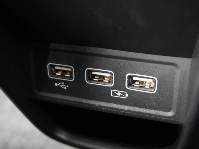 Ｎ－ＯＮＥ プレミアムツアラー　２年保証　ナビ　ドライブレコーダー　バックカメラ　ＥＴＣ　クルーズコントロール　Ｂｌｕｅｔｏｏｔｈ　地デジ　オートエアコン（7枚目）