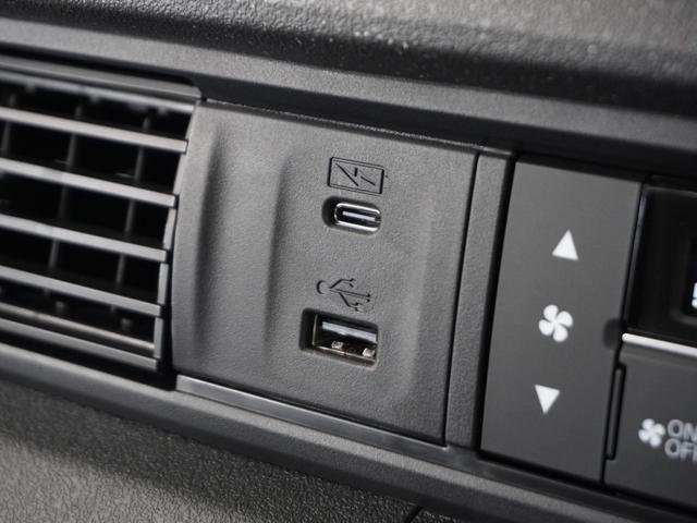 Ｎ－ＢＯＸカスタム ベースグレード　２年保証　当社試乗車　ナビ　ドライブレコーダー　バックカメラ　ＥＴＣ　片側電動スライドドア　スタートストップスイッチ　オートエアコン（7枚目）