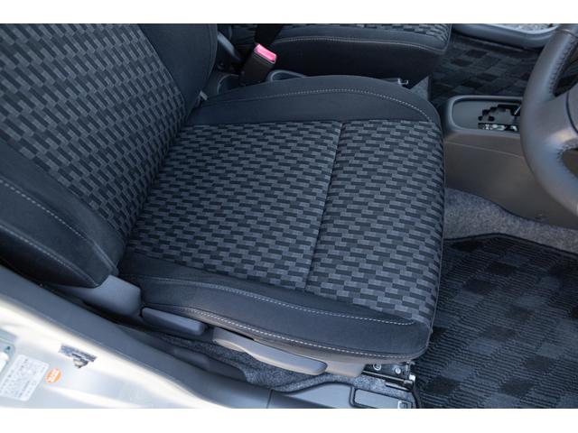 セルボ ＳＲ　４ＷＤ・直噴ターボ・７速マニュアルモード付ＣＶＴ・専用エアロ・専用ディスチャージヘッドランプ・フォグランプ・専用足回り・１４インチアルミ・スマートキー・シートヒーター・純正メモリーナビ・地デジ・ＤＶＤ（21枚目）