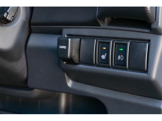 セルボ ＳＲ　４ＷＤ・直噴ターボ・７速マニュアルモード付ＣＶＴ・専用エアロ・専用ディスチャージヘッドランプ・フォグランプ・専用足回り・１４インチアルミ・スマートキー・シートヒーター・純正メモリーナビ・地デジ・ＤＶＤ（29枚目）