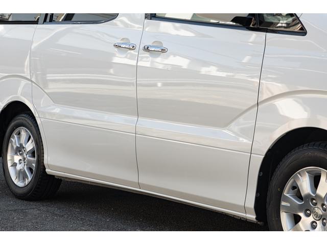 アルファードＶ ＭＺ　後期モデル　新品タイヤ　両側パワスラ　ストラーダメモリーナビ　フルセグ　ＤＶＤ　バックカメラ　スマートエントリー　クルーズコントロール　ＡＦＳ　ＥＴＣ　ヘッドランプレンズクリア再塗装（9枚目）