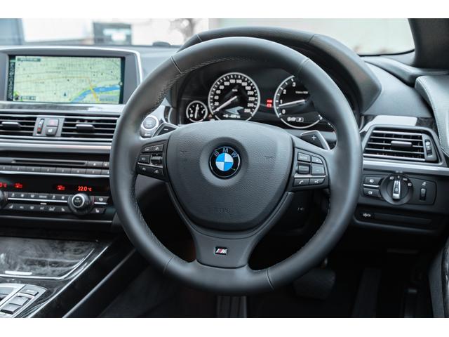 ステアリングに気になるスレはございません。電動チルト＆テレスコピック機能は動作確認済みです。