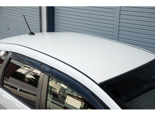 フィット 15XH ファインスタイル GE8最終モデル特別仕様車15XHファインスタイル!記録簿9枚・メモリナビ・Bカメラ・地デジ・HID・無限サス・専用15インチAW・専用メッキグリル&リアガーニッシュ・専用ブラウン内装・新品シフトノブ(16枚目)