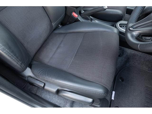 フィット 15XH ファインスタイル GE8最終モデル特別仕様車15XHファインスタイル!記録簿9枚・メモリナビ・Bカメラ・地デジ・HID・無限サス・専用15インチAW・専用メッキグリル&リアガーニッシュ・専用ブラウン内装・新品シフトノブ(22枚目)