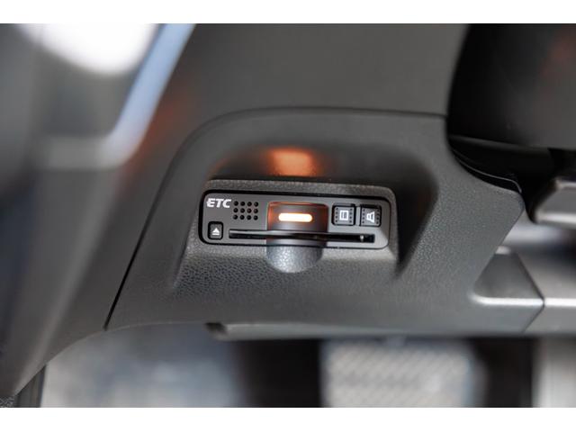 フィット 15XH ファインスタイル GE8最終モデル特別仕様車15XHファインスタイル!記録簿9枚・メモリナビ・Bカメラ・地デジ・HID・無限サス・専用15インチAW・専用メッキグリル&リアガーニッシュ・専用ブラウン内装・新品シフトノブ(33枚目)