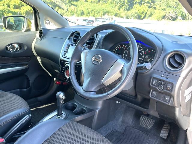 ノート メダリスト　エマージェンシーブレーキパッケージ　★禁煙車★純正ナビ★全方位カメラ★スーパーチャージャー★衝突軽減システム★フルセグＴＶ★ＥＴＣ★Ｂｌｕｅｔｏｏｔｈ★ＬＥＤヘッドライト★レーンアシスト★スマートキー★コーナーセンサー★車検整備付（24枚目）