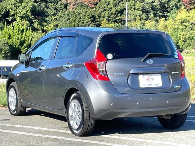 ノート メダリスト　エマージェンシーブレーキパッケージ　★禁煙車★純正ナビ★全方位カメラ★衝突軽減システム★車線逸脱防止アシスト★ＥＴＣ★ドラレコ★ＵＳＢ接続可★スマートキー★プッシュスタート★コーナーセンサー★アイドリングストップ★車検整備付★（7枚目）