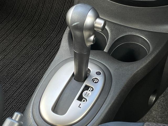 ノート メダリスト　エマージェンシーブレーキパッケージ　★禁煙車★純正ナビ★全方位カメラ★衝突軽減システム★車線逸脱防止アシスト★ＥＴＣ★ドラレコ★ＵＳＢ接続可★スマートキー★プッシュスタート★コーナーセンサー★アイドリングストップ★車検整備付★（21枚目）