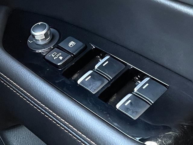 ＣＸ－５ ＸＤ　Ｌパッケージ　★禁煙車★黒革シート★純正ナビ★全方位カメラ★ＣＤ・ＤＶＤ・フルセグＴＶ★衝突軽減システム★ブラインドスポットモニター★ＡＣＣ★全席シートヒーター★ステアヒーター★パワーバックドア★コーナーセンサー★（30枚目）