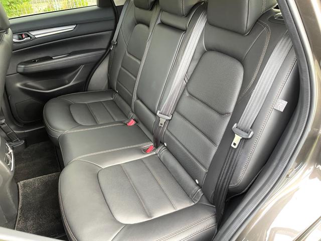 ＣＸ－５ ＸＤ　Ｌパッケージ　★禁煙車★黒革シート★純正ナビ★全方位カメラ★ＣＤ・ＤＶＤ・フルセグＴＶ★衝突軽減システム★ブラインドスポットモニター★ＡＣＣ★全席シートヒーター★ステアヒーター★パワーバックドア★コーナーセンサー★（43枚目）