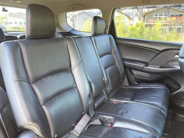 オデッセイ アブソルート ★禁煙車★純正ナビTV★後席モニター★バックカメラ★黒革シート★クルーズコントロール★シートヒーター★ETC★ドラレコ★パドルシフト★HIDヘッドライト★スマートキー2個★ユーザー買取車★車検整備付★(9枚目)