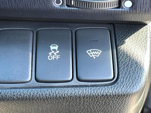 オデッセイ アブソルート ★禁煙車★純正ナビTV★後席モニター★バックカメラ★黒革シート★クルーズコントロール★シートヒーター★ETC★ドラレコ★パドルシフト★HIDヘッドライト★スマートキー2個★ユーザー買取車★車検整備付★(23枚目)