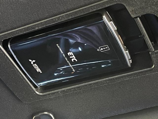 アテンザワゴン XD Lパッケージ ★禁煙車★純正ナビ★フルセグTV★バックカメラ★衝突軽減ブレーキ★レーダークルーズコントロール★黒革シート★ETC★USB★BSM★HUD★LED★BOSEサウンド★シートヒーター★車検整備付★(17枚目)