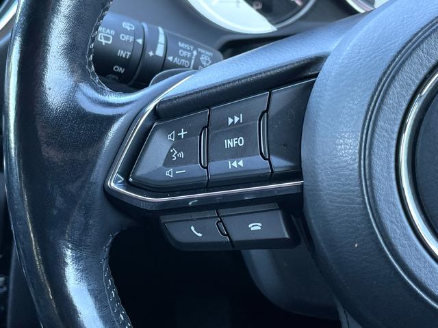 アテンザワゴン XD Lパッケージ ★禁煙車★純正ナビ★フルセグTV★バックカメラ★衝突軽減ブレーキ★レーダークルーズコントロール★黒革シート★ETC★USB★BSM★HUD★LED★BOSEサウンド★シートヒーター★車検整備付★(30枚目)