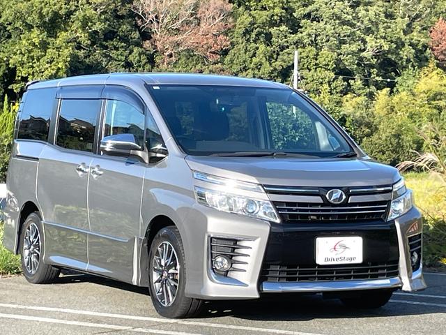 ヴォクシー ZS 煌 ★禁煙車★ワンオーナー車★社外ナビ★後席モニター★両側電動スライドドア★バックカメラ★フルセグTV★ETC★LEDヘッドライト★Bluetooth★スマートキー★USB接続可★DVD再生★点検整備付★(6枚目)