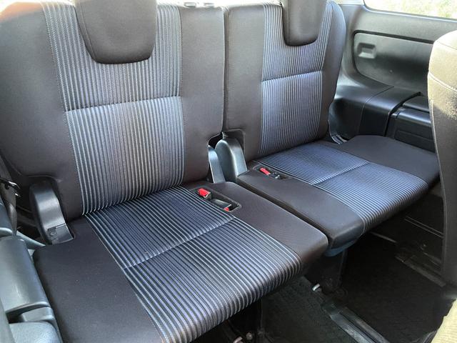 ヴォクシー ZS 煌 ★禁煙車★ワンオーナー車★社外ナビ★後席モニター★両側電動スライドドア★バックカメラ★フルセグTV★ETC★LEDヘッドライト★Bluetooth★スマートキー★USB接続可★DVD再生★点検整備付★(12枚目)