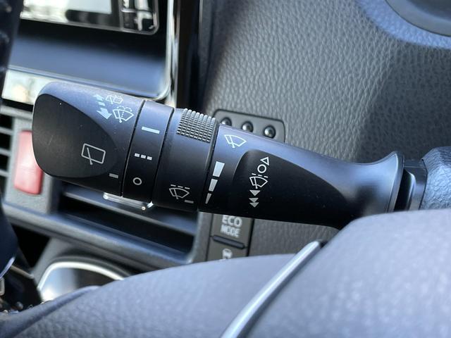 ヴォクシー ZS 煌 ★禁煙車★ワンオーナー車★社外ナビ★後席モニター★両側電動スライドドア★バックカメラ★フルセグTV★ETC★LEDヘッドライト★Bluetooth★スマートキー★USB接続可★DVD再生★点検整備付★(28枚目)